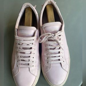 Givenchy Low Top Sneakers